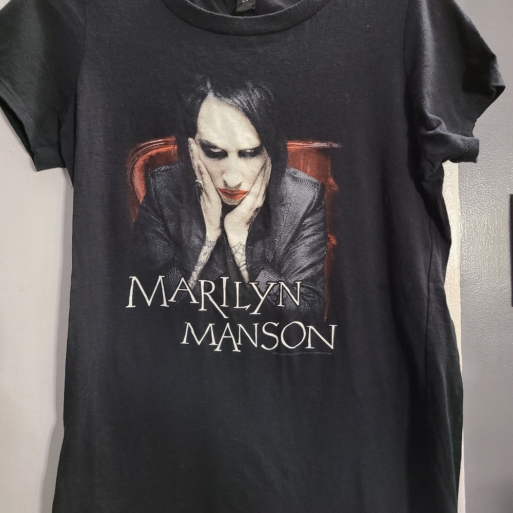 T shirt